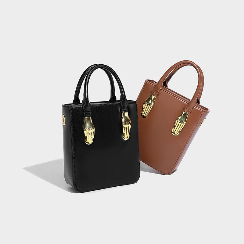 High end and niche designer, high-quality hand-held crossbody small square bag