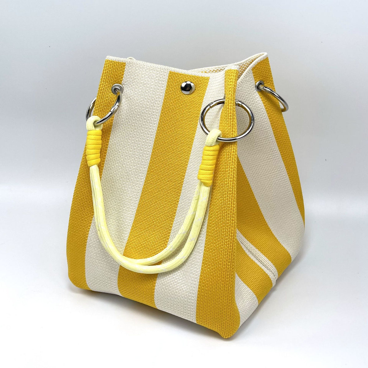 Bucket bag, woven bag, knitted hand-carry bag